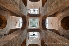 Biblioteca Depósito de las Aguas. Fotografia de arquitectura de Simon Garcia arqfoto