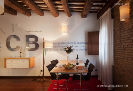 Fotografia de Arquitectura Apartamentos-Casa-de-les-Lletres-AAGF-arquitectos-SG1235_004_2377