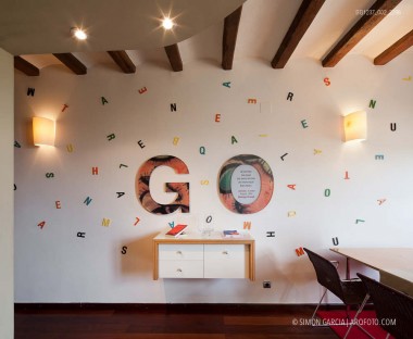 Fotografia de Arquitectura Apartamentos-Casa-de-les-Lletres-AAGF-arquitectos-SG1237_002_2296