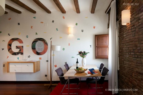 Fotografia de Arquitectura Apartamentos-Casa-de-les-Lletres-AAGF-arquitectos-SG1237_005_2312