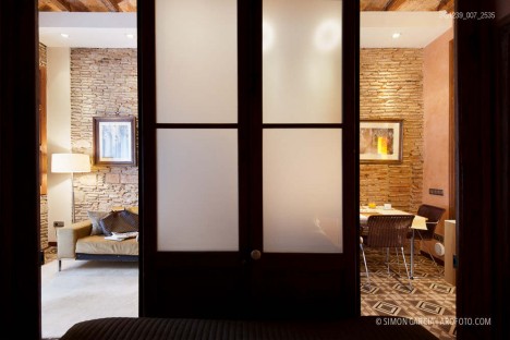 Fotografia de Arquitectura Apartamentos-Casa-de-les-Lletres-AAGF-arquitectos-SG1239_007_2535