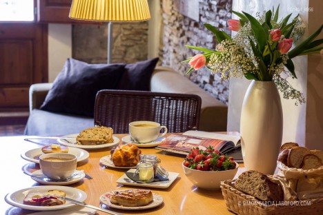 Fotografia de Arquitectura Apartamentos-Casa-de-les-Lletres-AAGF-arquitectos-SG1404_4956