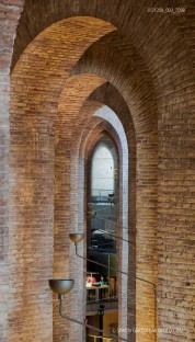 Fotografia de Arquitectura Biblioteca-Diposit-de-les-Aigues-Clotet-Paricio-arquitectos-SG1209_003_7098