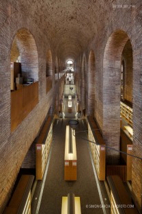 Fotografia de Arquitectura Biblioteca-Diposit-de-les-Aigues-Clotet-Paricio-arquitectos-SG1209_007_7141