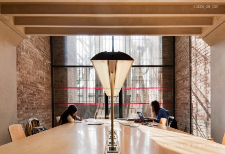 Fotografia de Arquitectura Biblioteca-Diposit-de-les-Aigues-Clotet-Paricio-arquitectos-SG1209_008_7207