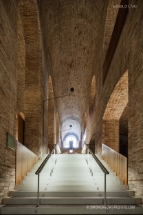 Fotografia de Arquitectura Biblioteca-Diposit-de-les-Aigues-Clotet-Paricio-arquitectos-SG1209_011_7240