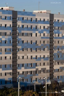 Fotografia de Arquitectura Bloques-viviendas-Cornella-SG1244_004_4157