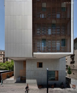 Fotografia de Arquitectura Centro-socio-sanitari-Lesseps-SG1225_002_0322