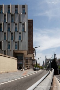 Fotografia de Arquitectura Centro-socio-sanitari-Lesseps-SG1225_004_0302