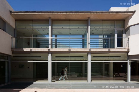Fotografia de Arquitectura Clinica-Sant-Carles-Sant-Boi-CPVA-arquitectes-SG1113_024_2894