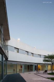 Fotografia de Arquitectura Clinica-Sant-Carles-Sant-Boi-CPVA-arquitectes-SG1113_027_3105