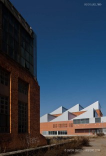 Fotografia de Arquitectura Escola-Nova-Electra-Terrassa-Joan-Pascual-arquitectes-SG1210_002_7690