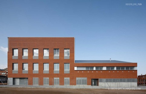 Fotografia de Arquitectura Escola-Nova-Electra-Terrassa-Joan-Pascual-arquitectes-SG1210_010_7928