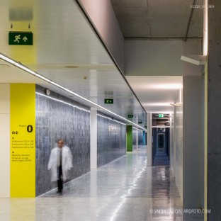 Fotografia de Arquitectura Hospital-Moises-Broggi-SG1002_021_2654