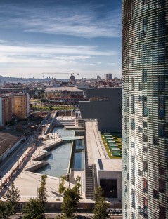 Fotografia de Arquitectura Torre-Agbar-Jean-Nouvel-architects-SG1243_015_3811
