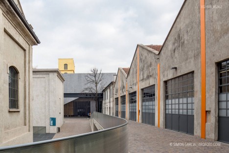 Fotografia de Arquitectura Fondazione-Prada-OMA-Rem-Koolhaas--43-SG1609_8524-2
