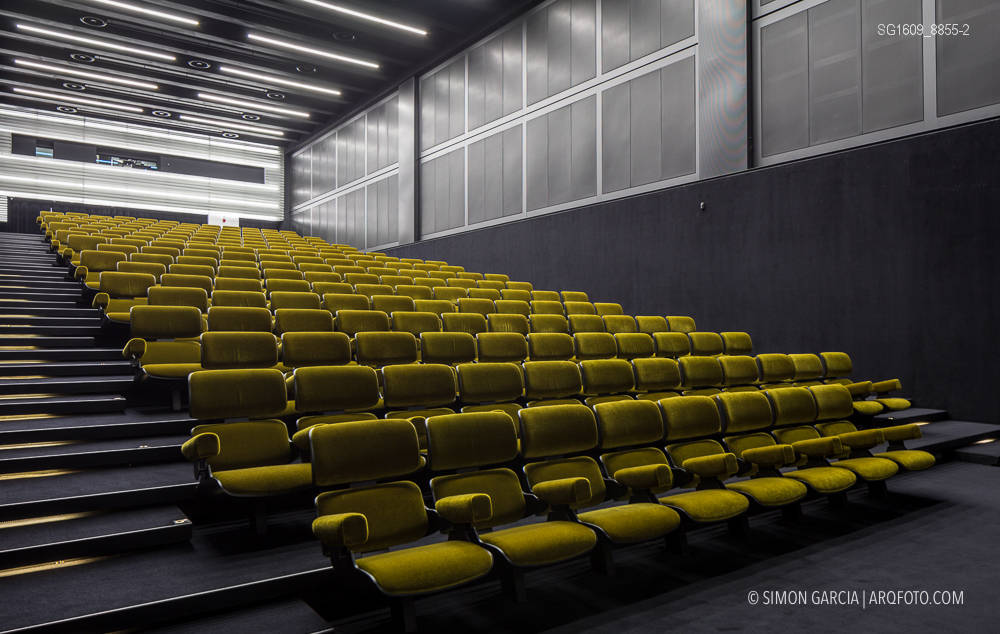 Fotografia de Arquitectura Fondazione-Prada-OMA-Rem-Koolhaas--53-SG1609_8855-2