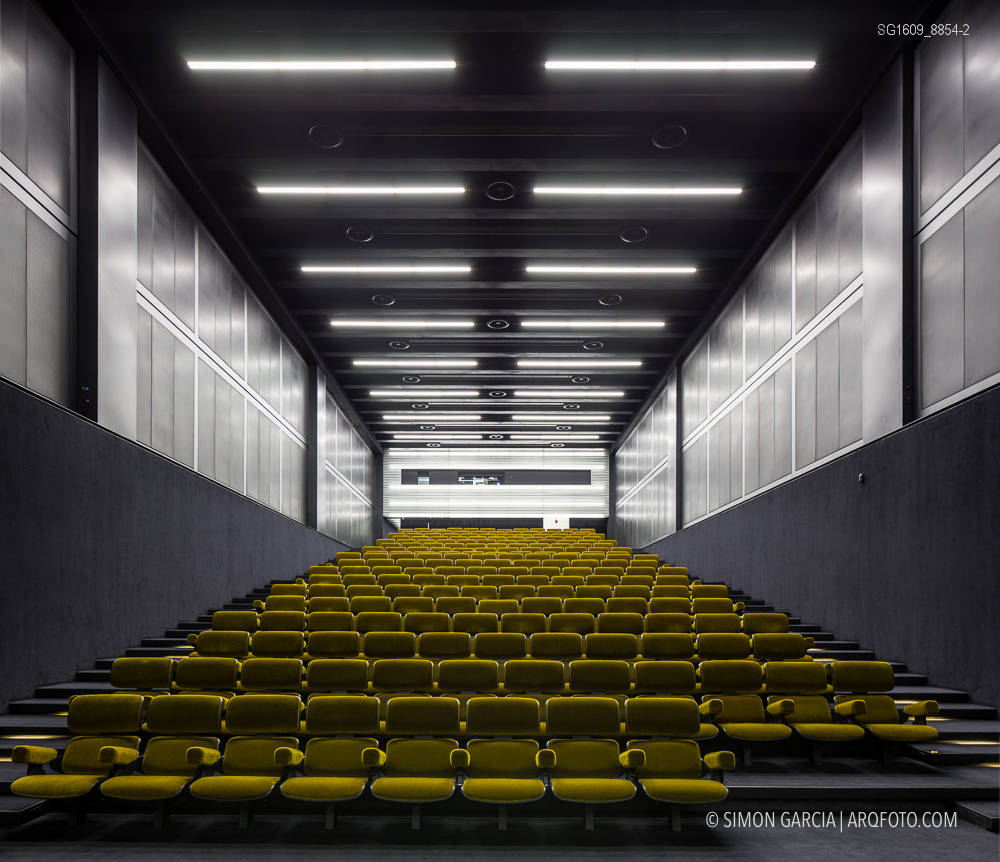 Fotografia de Arquitectura Fondazione-Prada-OMA-Rem-Koolhaas--54-SG1609_8854-2