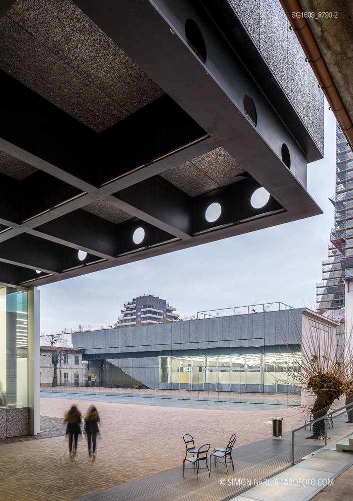 Fotografia de Arquitectura Fondazione-Prada-OMA-Rem-Koolhaas--86-SG1609_8790-2