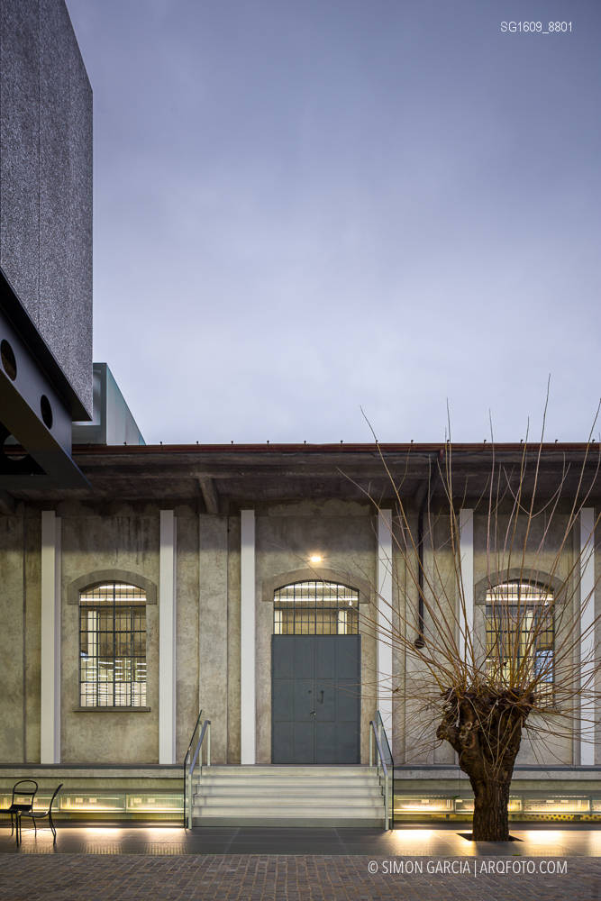 Fotografia de Arquitectura Fondazione-Prada-OMA-Rem-Koolhaas--88-SG1609_8801