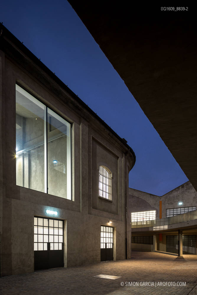 Fotografia de Arquitectura Fondazione-Prada-OMA-Rem-Koolhaas--93-SG1609_8839-2