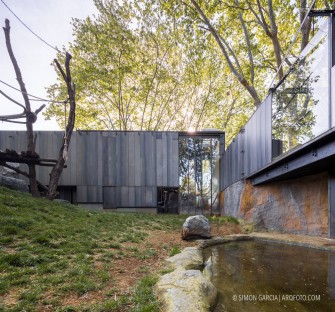 Fotografia de Arquitectura Espacio-orangutanes-zoo-barcelona-forgas-04-SG1629_1985-2