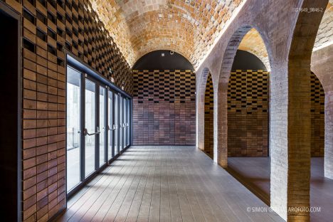 Fotografia de Arquitectura Deposito-Rei-Marti-archikubik-04-SG1649_9846-2