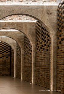 Fotografia de Arquitectura Deposito-Rei-Marti-archikubik-16-SG1649_9880-2