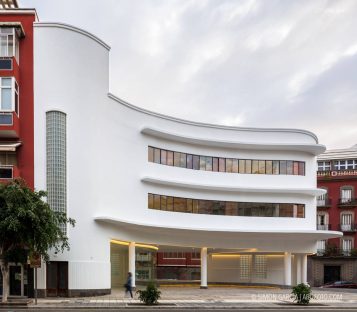 Fotografia de Arquitectura Cafeteria antigua estacion servicio Disa-10-SG1658a_6541