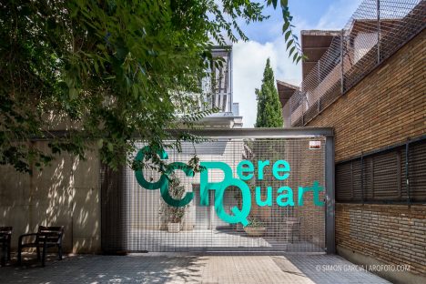 Fotografia de Arquitectura Centre-Cívic-Joan-Oliver-Pere Quart-04-SG1604_9972-3