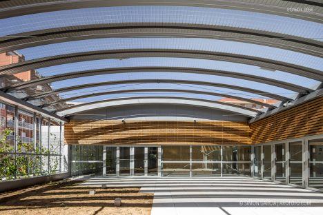 Fotografia de Arquitectura Centre-Cívic-Joan-Oliver-Pere Quart-26-SG1604_9956