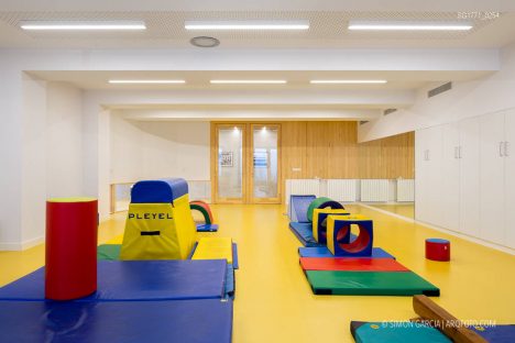 Fotografia de Arquitectura Lycee-français-Liceo-frances-b720-Fermin-Vazquez-43-SG1771_0254