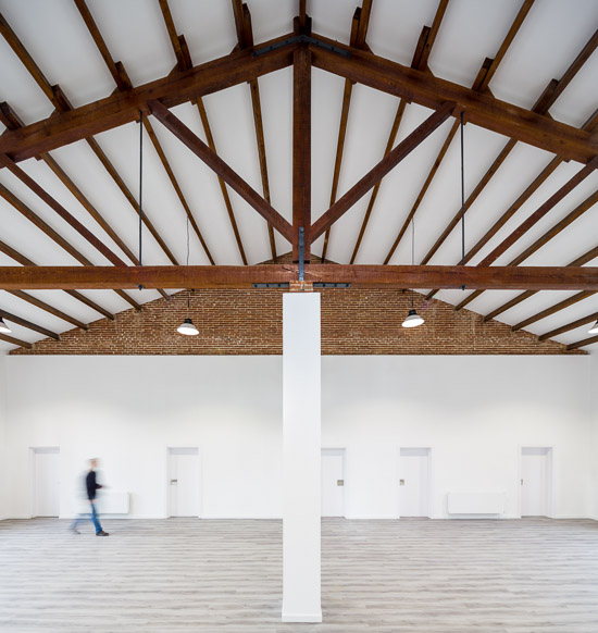 Fotografia de Arquitectura SG1810_1856-2