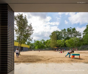 Fotografia de Arquitectura Escola-Soler-de-Vilardell-Forgas-07-SG1748_8231-2