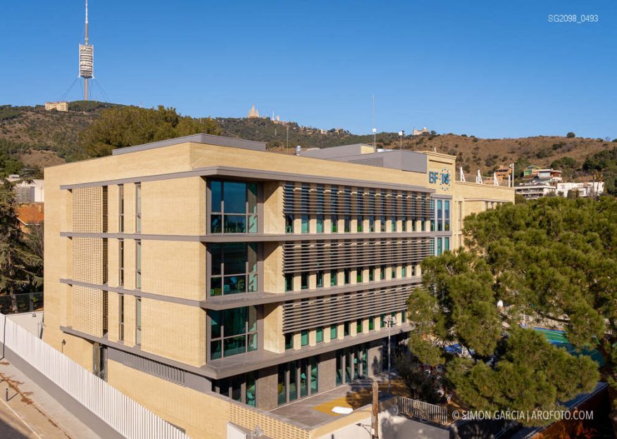 Benjamin Franklin International School Simón García arqfoto