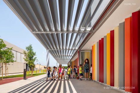 Fotografia de Arquitectura CEIP Brianda de Luna Alfajarin-Santiago Carroquino-10-SG2090_7163