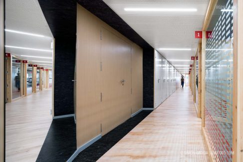 Fotografia de Arquitectura Oficina atencio ciutadania-2BMFG-08-SG2124_5449