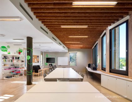 Fotografia de Arquitectura Centre Civic el Roure-Begues-Calderon-Folch-15-SG2156_4322-2