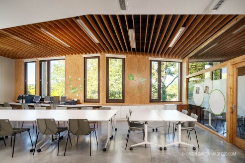 Fotografia de Arquitectura Centre Civic el Roure-Begues-Calderon-Folch-16-SG2156_4336