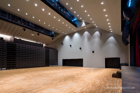 Fotografia de Arquitectura Centre Civic el Roure-Begues-Calderon-Folch-21-SG2156_4264