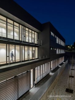 Fotografia de Arquitectura Institut Els Pallaresos-DzAA+Atimcat95-13-SG2167_7252