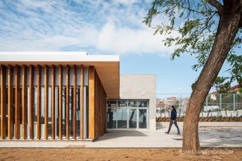 Fotografia de Arquitectura Centre Civic la Guardia-Sant Vicenç dels Horts-AMB-Blanca Noguera-04-SG2104_1511