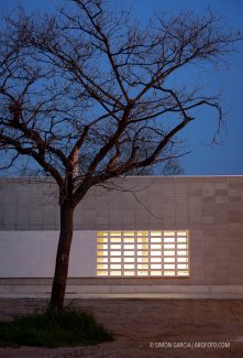 Fotografia de Arquitectura Centre Civic la Guardia-Sant Vicenç dels Horts-AMB-Blanca Noguera-21-SG2104_1743