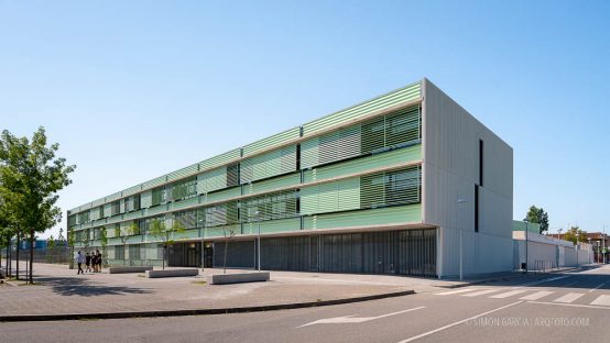 Fotografia de Arquitectura IES Vilablareix-bbarquitectes-SulkinMarchissio-03-SG2233_9160