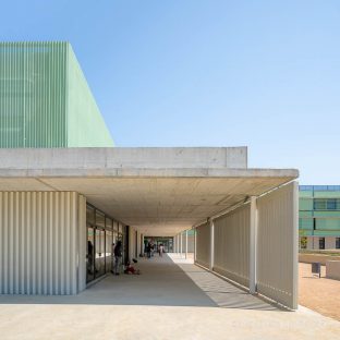 Fotografia de Arquitectura IES Vilablareix-bbarquitectes-SulkinMarchissio-07-SG2233_9308