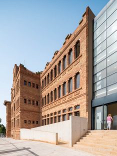 Fotografia de Arquitectura Centre Marie Curie Antic Hospital Esperit Sant-Grameimpuls-03-SG2218_2956