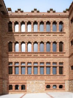 Fotografia de Arquitectura Centre Marie Curie Antic Hospital Esperit Sant-Grameimpuls-05-SG2218_2960