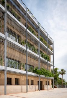 Fotografia de Arquitectura Centre Marie Curie Antic Hospital Esperit Sant-Grameimpuls-09-SG2218_3079