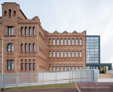Fotografia de Arquitectura Centre Marie Curie Antic Hospital Esperit Sant-Grameimpuls-27-SG2218_3141