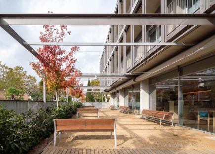 Fotografia de Arquitectura Centre de serveis residencia gent gran Begues-17-SG2279_1923